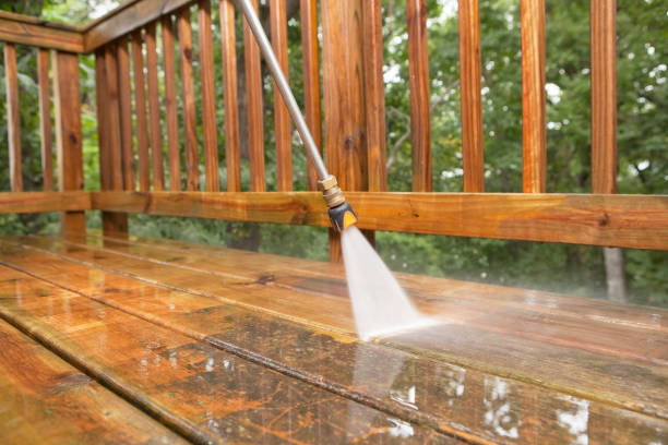 Best Deck Cleaning Services  in Evans, CO